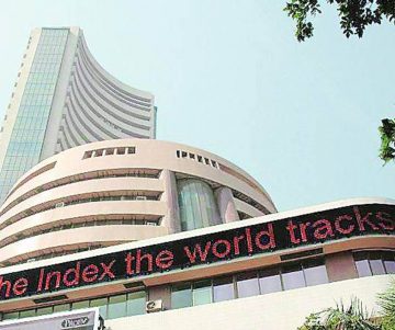 Sensex, Nifty gain as HDFC Bank earnings boost financials